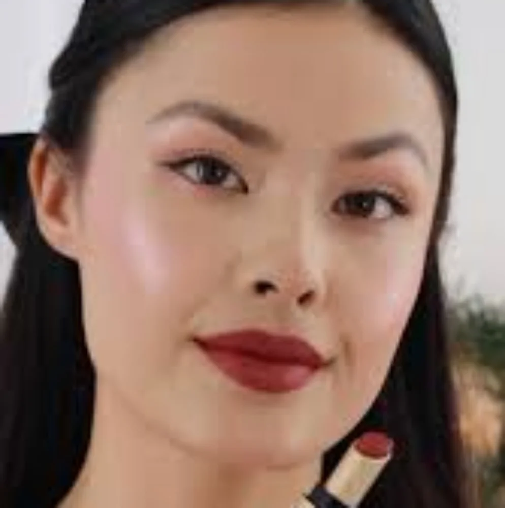 Bobbi Brown Luxe Matte Lipstick In Ruby